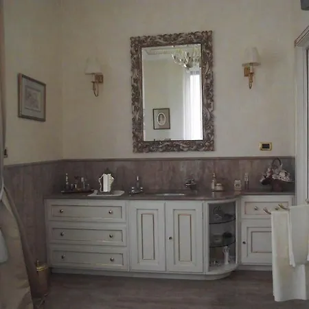 Appartement Sleeps 6 With Air Con Cernobbio