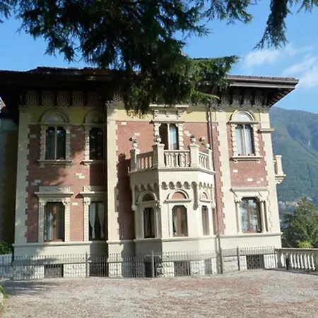 Sleeps 6 With Air Con Appartement