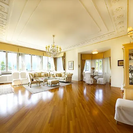 Appartement Sleeps 6 With Air Con